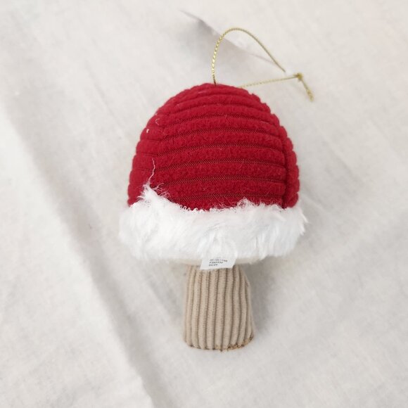 NWT Wondershop - 3 fabric mushroom ornaments set - Picture 9 of 16